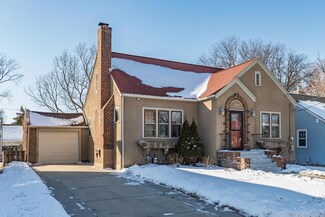 125 13th Ave NW, Rochester, MN 55901