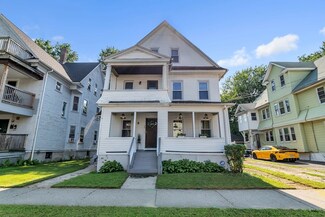 98-100 Whittier St, Springfield, MA 01108
