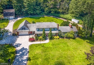 39 Egbert Ave, Morristown, NJ 07960