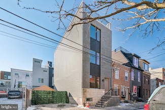 2224 Kimball St, Philadelphia, PA 19146