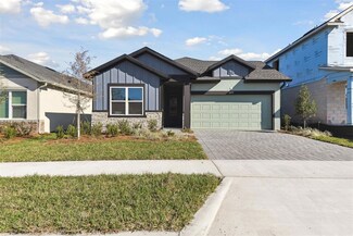 6075 Sacred Oak Ave, Mount Dora, FL 32757
