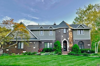 3461 SW Brandywine Ct, Topeka, KS 66614
