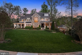 6616 Lybrook Ct, Bethesda, MD 20817
