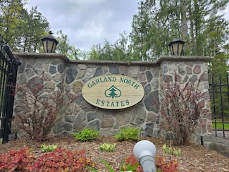 111 Longfield Dr, Lewiston, MI 49756