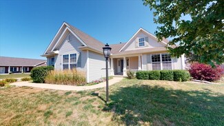 609 Sedgegrass Dr, Champaign, IL 61822