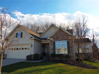 876 Highridge Ln, Kent, OH 44240