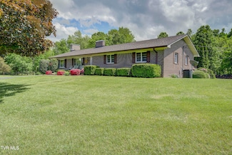 200 Mccurry Ln, Erwin, TN 37650