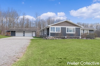 9090 E 32 Rd, Cadillac, MI 49601