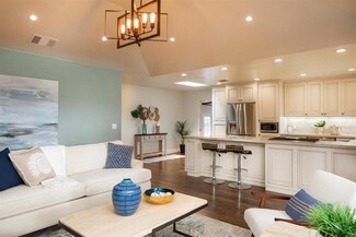 208 Ridge Rd, Pacific Grove, CA 93950