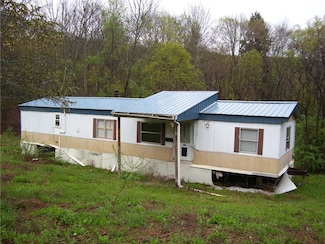 328 Whaupaunaucau Rd, Norwich, NY 13815