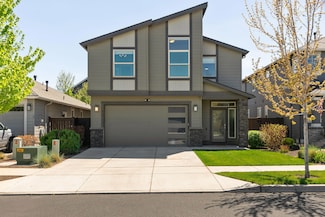 3690 SW Badger Ct, Redmond, OR 97756