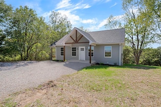 479 Sandy Flat Rd, Brownsville, KY 42210