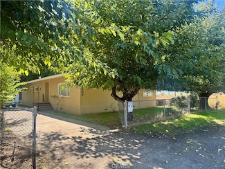 6809 Rosemont Dr, Lucerne, CA 95458