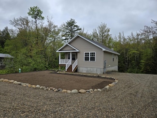 139 Flat Rd, Bethel, ME 04217