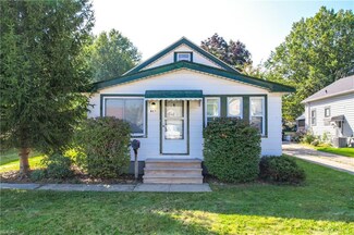 4613 Snow Rd, Cleveland, OH 44134