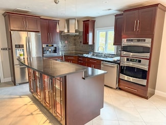 1132 W Boylston St Unit 2, Worcester, MA 01606