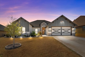 213 Bayless Ave, Godley, TX 76044