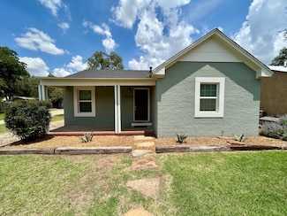 2214 25th St, Lubbock, TX 79411