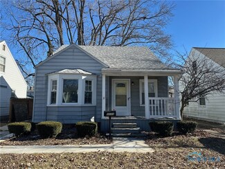 3830 Seckinger Dr, Toledo, OH 43613
