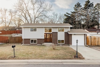 917 S Owens Ct, Lakewood, CO 80226