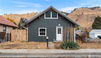 300 River St, Cashmere, WA 98815