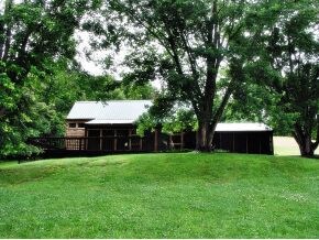 630 Browns Branch Rd, Hampton, TN 37658