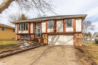 4621 Merced St, Des Moines, IA 50310