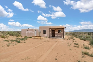 2716 21st St NW, Rio Rancho, NM 87144