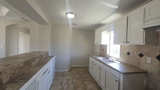 2301 Caplin St, Houston, TX 77026