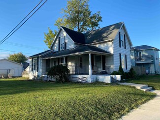 315 W Arch St, Portland, IN 47371