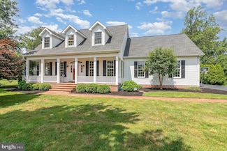 17 Mccoy Ln, Carlisle, PA 17015