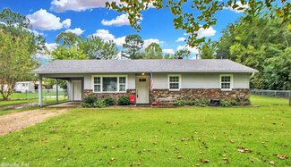 727 Joyce Dr, Benton, AR 72019