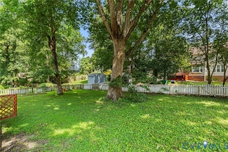 8708 Ewes Ct, North Chesterfield, VA 23236