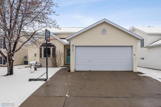 1831 56th Ave S, Fargo, ND 58104