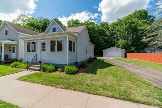 212 W Willow St, Chippewa Falls, WI 54729
