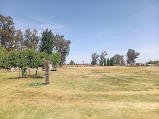 14923 Westside Blvd, Livingston, CA 95334