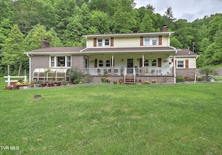 24483 Cave Creek Rd, Abingdon, VA 24211