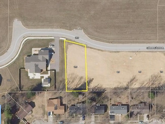 237 E Galbreath Dr, Winamac, IN 46996