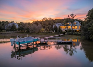 3015 Creek Cottage Ln, Johns Island, SC 29455