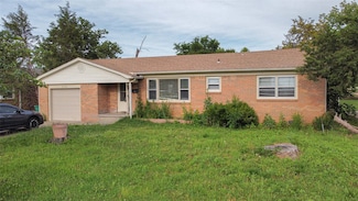 215 S 13th Place, Rogers, AR 72758