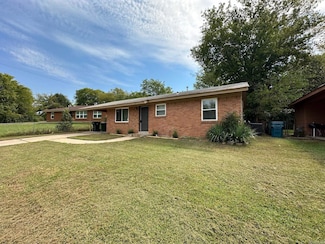 12 Wellford Dr, Little Rock, AR 72209