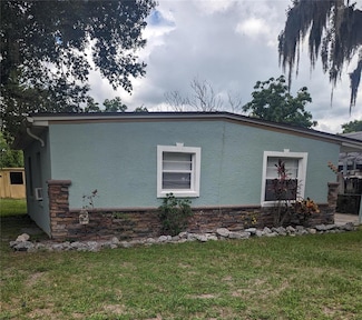 1014 Geraldine St, Haines City, FL 33844