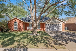 5506 93rd St, Lubbock, TX 79424