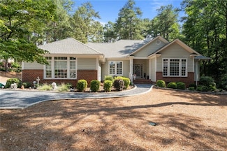 50 Glasgow Dr, Pinehurst, NC 28374