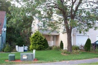31 Santoro Rd, Worcester, MA 01606
