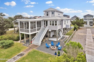 2304 W Pelican Dr, Oak Island, NC 28465