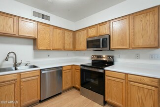 18239 N 40th St Unit 107, Phoenix, AZ 85032