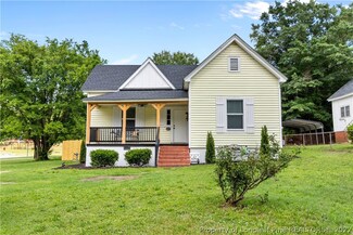 407 N 14th St, Erwin, NC 28339
