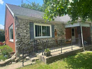 1086 N Old Highway 27, Winchester, IN 47394