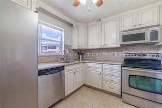 701 Lori Dr Unit 205, Palm Springs, FL 33461
